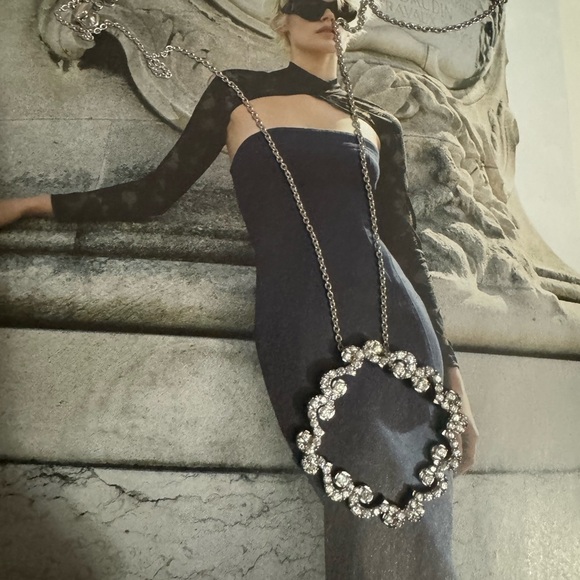 Silver tone stone necklace - Picture 3 of 3